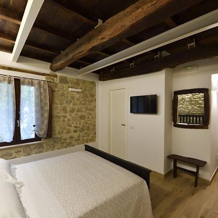 פונדי Le Benedettine Affittacamere Relais מראה חיצוני תמונה